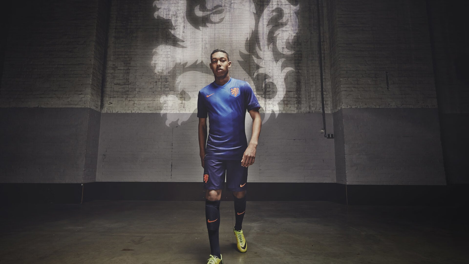 意甲球队视频分析技术提升防守协同效率的案例,意甲进球效率