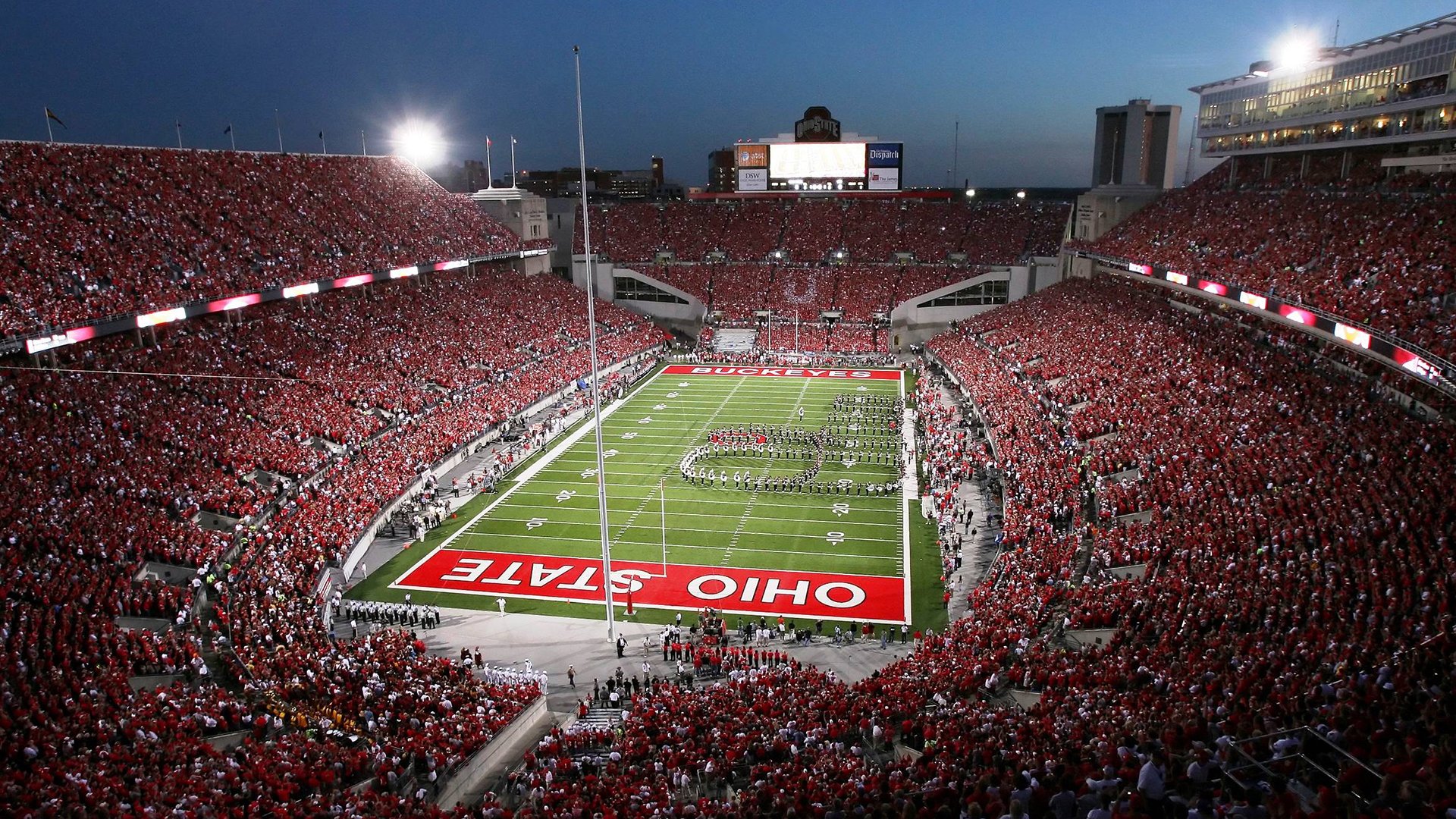 皇家贝蒂斯通过中路渗透创造良机，皇家贝蒂斯是谁的小弟